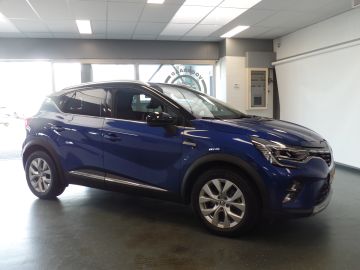 Renault Captur 1.6 E-Tech Plug-in Hybrid 160 Intens Navigatie, Achteruitrijcamer