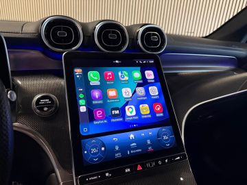 Mercedes-Benz GLC 200 4-Matic AMG STYLING-PANORAMADAK-TREKHAAK-CAMERA-APPLE CARPLAY
