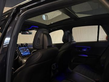 Mercedes-Benz GLC 200 4-Matic AMG STYLING-PANORAMADAK-TREKHAAK-CAMERA-APPLE CARPLAY