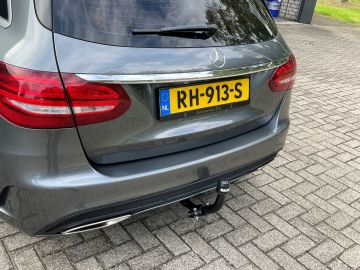 Mercedes-Benz C-Klasse Estate 180 AMG Sport - Trekhaak - Panoramadak - Camera etc etc