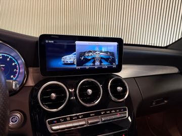 Mercedes-Benz C-Klasse 180 AMG STYLING-CAMERA-DIGI DASH-APPLE CARPLAY-DODEHOEK-COMPLEET