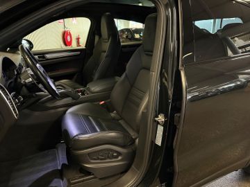 Porsche Cayenne Coupe 3.0 E-Hybrid Platinum Edition-LUCHTV.-PANO-STOELEN 18 VOUDI