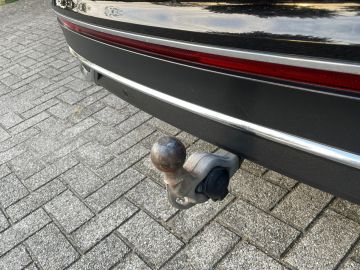 Volkswagen Tiguan 1.4 TSI eHybrid Elegance - Trekhaak - Pano - 360gr - Dodehoekassi