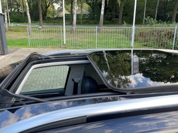 Volkswagen Tiguan 1.4 TSI eHybrid Elegance - Trekhaak - Pano - 360gr - Dodehoekassi