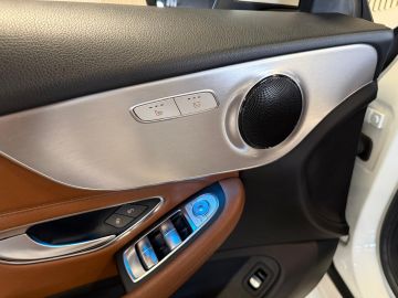 Mercedes-Benz C-Klasse Cabrio 200 AMG STYLING-AIRSCARF-CAMERA-SFEER-MULTISPAAKS-COMPLEET