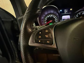 Mercedes-Benz GLC 250 4 Matic AMG STYLING-PANORAMA-NIGHT-TREKHAAK-COMPLEET