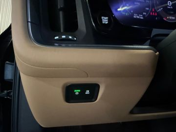 Porsche Cayenne 3.0 E-Hybrid SPORT DESIGN-PANORAMA-LUCHTV.-STOELEN 18 VOUDIG-NPR.