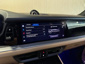 Porsche Cayenne 3.0 E-Hybrid SPORT DESIGN-PANORAMA-LUCHTV.-STOELEN 18 VOUDIG-NPR.