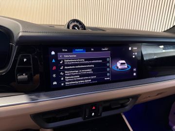 Porsche Cayenne 3.0 E-Hybrid SPORT DESIGN-PANORAMA-LUCHTV.-STOELEN 18 VOUDIG-NPR.