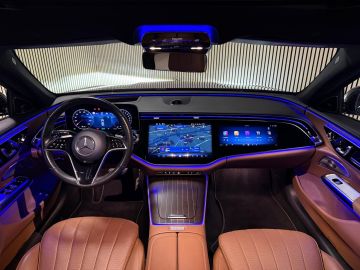 Mercedes-Benz E-Klasse Estate 300e Exclusive-HYPERSCREEN-PANORAMA-LUCHTVERING-MEMORY-SOU