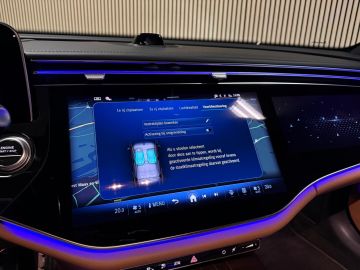 Mercedes-Benz E-Klasse Estate 300e Exclusive-HYPERSCREEN-PANORAMA-LUCHTVERING-MEMORY-SOU