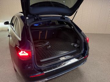 Mercedes-Benz E-Klasse Estate 300e Exclusive-HYPERSCREEN-PANORAMA-LUCHTVERING-MEMORY-SOU