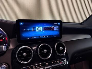 Mercedes-Benz GLC Coupé 300e 4MATIC AMG STYLING-SCHUIFDAK-21 INCH-CAMERA-DAB
