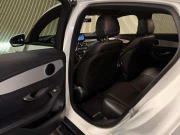 Mercedes-Benz GLC Coupé 300e 4MATIC AMG STYLING-SCHUIFDAK-21 INCH-CAMERA-DAB