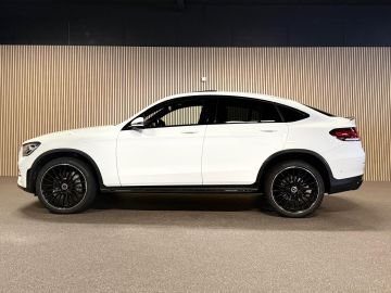 Mercedes-Benz GLC Coupé 300e 4MATIC AMG STYLING-SCHUIFDAK-21 INCH-CAMERA-DAB