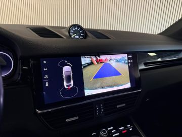 Porsche Cayenne Coupé 3.0 E-Hybrid SPORT DESIGN-LUCHTVERING-PANORAMA-SPORT CHRONO