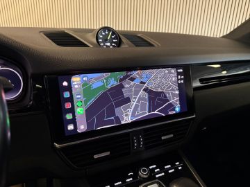 Porsche Cayenne Coupé 3.0 E-Hybrid SPORT DESIGN-LUCHTVERING-PANORAMA-SPORT CHRONO
