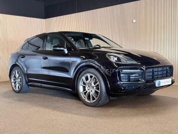 Porsche Cayenne Coupé 3.0 E-Hybrid SPORT DESIGN-LUCHTVERING-PANORAMA-SPORT CHRONO
