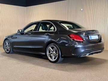 Mercedes-Benz C-Klasse 180 AMG STYLING-CAMERA-DIGI DASH-APPLE CARPLAY-DODEHOEK-COMPLEET