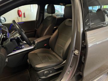 Mercedes-Benz B-Klasse 250e AMG STYLING-PANORAMA-NIGHT PAKKET-CAMERA-KEYLESS-BTW