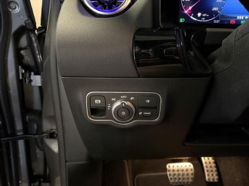 Mercedes-Benz B-Klasse 250e AMG STYLING-PANORAMA-NIGHT PAKKET-CAMERA-KEYLESS-BTW