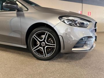 Mercedes-Benz B-Klasse 250e AMG STYLING-PANORAMA-NIGHT PAKKET-CAMERA-KEYLESS-BTW