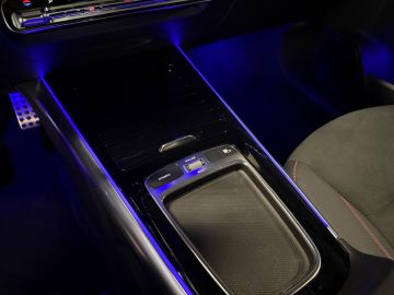 Mercedes-Benz B-Klasse 250e AMG STYLING-PANORAMA-NIGHT PAKKET-CAMERA-KEYLESS-BTW