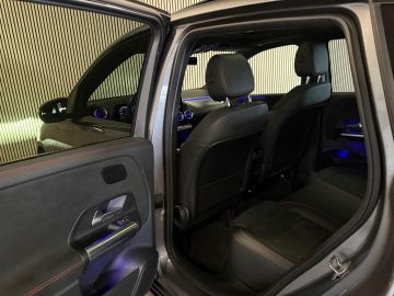 Mercedes-Benz B-Klasse 250e AMG STYLING-PANORAMA-NIGHT PAKKET-CAMERA-KEYLESS-BTW