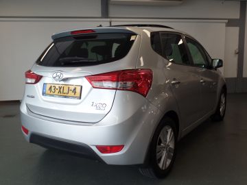 Hyundai Ix20 1.6i i-Vision Navigatie, Achteruitrijcamera, Pano/schuifdak, Clim