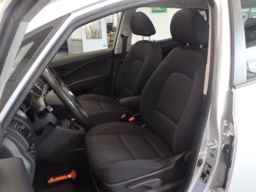 Hyundai Ix20 1.6i i-Vision Navigatie, Achteruitrijcamera, Pano/schuifdak, Clim