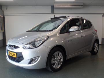 Hyundai Ix20 1.6i i-Vision Navigatie, Achteruitrijcamera, Pano/schuifdak, Clim