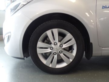 Hyundai Ix20 1.6i i-Vision Navigatie, Achteruitrijcamera, Pano/schuifdak, Clim