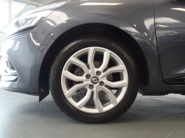 Renault Clio Estate 0.9 TCe Intens Navigatie, Achteruitrijcamera, Clima contro