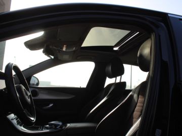 Mercedes-Benz E-Klasse 350e Hybrid AMG STYLING-SCHUIFDAK-WIDESCREEN-COMPLEET
