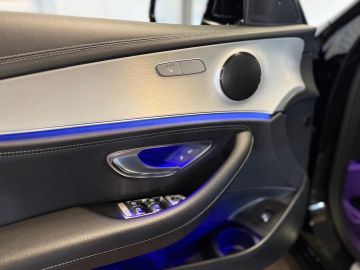 Mercedes-Benz E-Klasse 220D AMG STYLING-FACELIFT-360 CAMERA-SFEERVERLICHTING-WIDESCREEN-