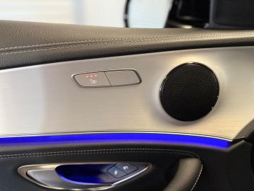 Mercedes-Benz E-Klasse 220D AMG STYLING-FACELIFT-360 CAMERA-SFEERVERLICHTING-WIDESCREEN-