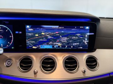 Mercedes-Benz E-Klasse 220D AMG STYLING-FACELIFT-360 CAMERA-SFEERVERLICHTING-WIDESCREEN-