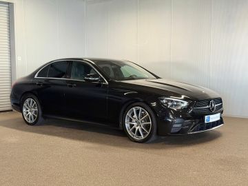 Mercedes-Benz E-Klasse 220D AMG STYLING-FACELIFT-360 CAMERA-SFEERVERLICHTING-WIDESCREEN-