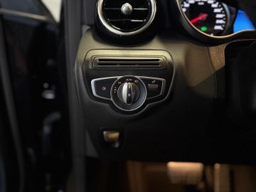 Mercedes-Benz GLC Coupé 300e 4 Matic AMG STYLING-NIGHT-TREKHAAK-DODEHOEK-COMPLEET