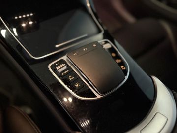 Mercedes-Benz GLC Coupé 300e 4 Matic AMG STYLING-NIGHT-TREKHAAK-DODEHOEK-COMPLEET