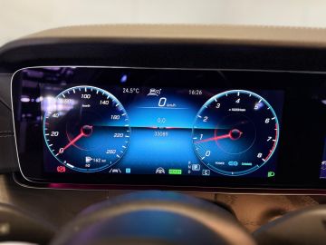 Mercedes-Benz E-Klasse Estate 450 4 Matic AMG STYLING-PANORAMA-BURMESTER-MEMORY-CAMERA-T