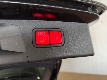 Mercedes-Benz E-Klasse Estate 450 4 Matic AMG STYLING-PANORAMA-BURMESTER-MEMORY-CAMERA-T