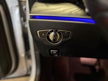 Mercedes-Benz E-Klasse 200 Avantgarde Ambition-MULTIBEAM-TREKHAAK-SFEERVERLICHTING-DODEH