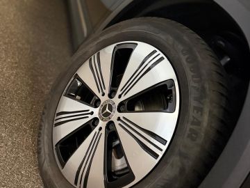 Mercedes-Benz EQA 250 Business Solution Luxury 67 kWh-SOH 98%-MEMORY-PANORAMA-TREKH