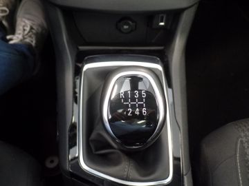 Peugeot 308 SW 1.2 PureTech Blue Lease Executive Panodak, Navigatie, Clima co
