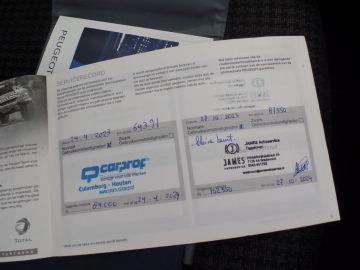 Peugeot 308 SW 1.2 PureTech Blue Lease Executive Panodak, Navigatie, Clima co