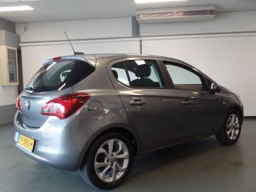 Opel Corsa 1.4 Online Edition 5drs, Navigatie, Apple carplay, Airco, Elek ra