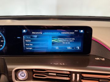 Mercedes-Benz EQC 400 4 Matic Bus. Sol. 80 kWh AMG STYLING-SOH 95%-MEMORY-HUD-BURME