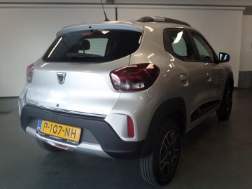 Dacia Spring Automaat. Comfort Plus (Orange Pack) 27 kWh Dealer onderh, Airco,