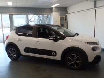 Citroën C3 1.2 PureTech S&S Feel Edition Navigatie, Clima controle, Cruise c